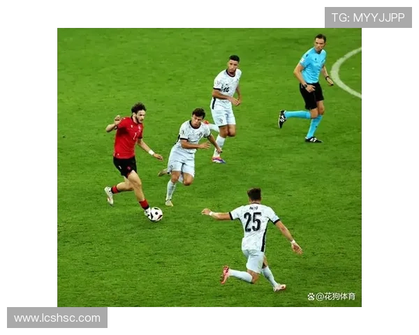 里尔俱乐部崭新崛起 发展势头强劲 期待未来在欧洲足坛的辉煌表现