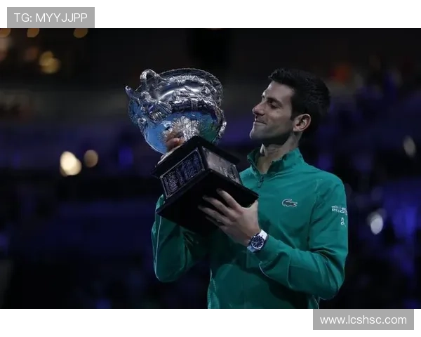 德约科维奇豪取赛季第八冠 再次刷新个人纪录稳居世界第一宝座 德约科维奇豪取赛季第八冠 再次刷新个人纪录稳居世界第一宝座