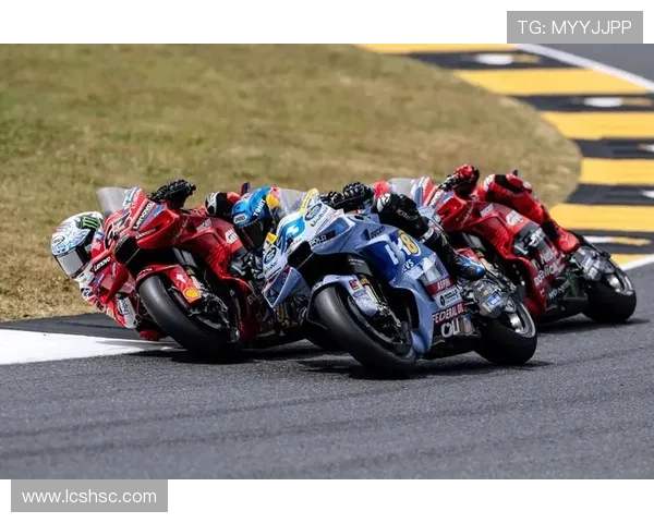 2025赛季MotoGP战况激烈 冠军争夺进入白热化阶段 2025赛季MotoGP战况激烈 冠军争夺进入白热化阶段