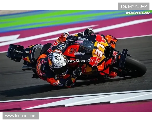 MotoGP新赛季焦点战升温顶级车手争冠格局生变引爆全球车迷关注 MotoGP新赛季焦点战升温顶级车手争冠格局生变引爆全球车迷关注