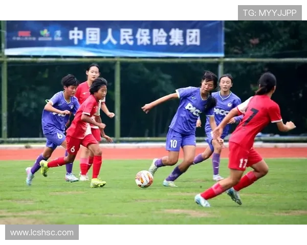 中国体育赛场迎来新突破多项赛事成绩刷新引发热议全民关注未来发展可期 中国体育赛场迎来新突破多项赛事成绩刷新引发热议全民关注未来发展可期