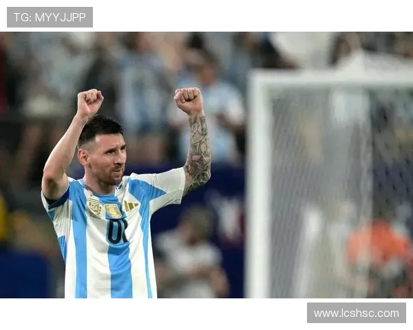 以梅西为中心的时代传奇与足球艺术巅峰之路全景回顾伟大生涯书写 以梅西为中心的时代传奇与足球艺术巅峰之路全景回顾伟大生涯书写