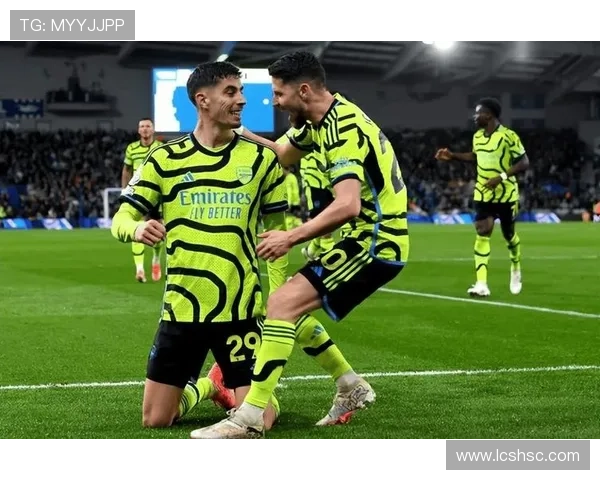 欧洲豪门巅峰对决继续上演新星爆发引燃全球绿茵关注热潮盛况不断 欧洲豪门巅峰对决继续上演新星爆发引燃全球绿茵关注热潮盛况不断